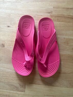 Reef flip-flops
